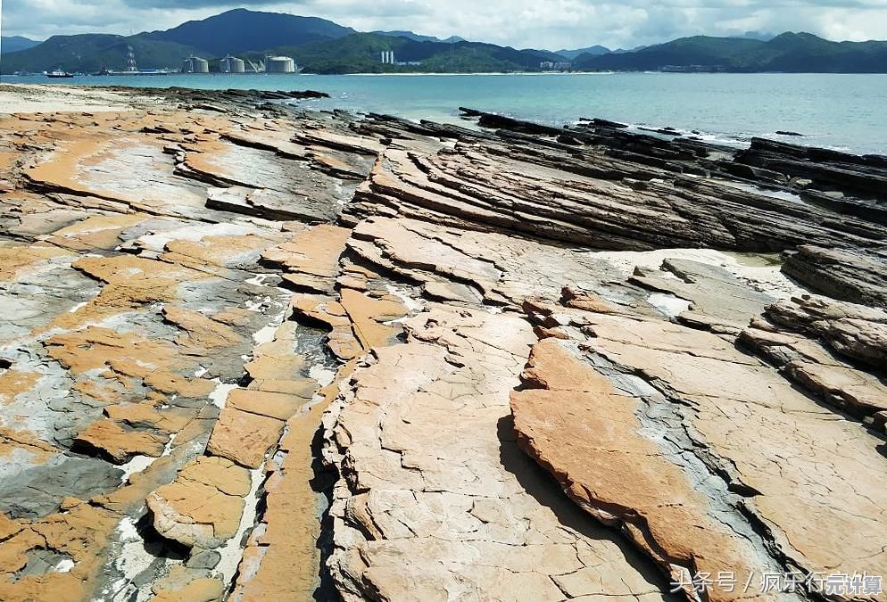 想体验无广告的纯粹乐趣？试试《堆叠大陆无广告版》吧！