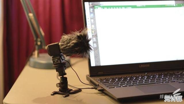 笔记本摄像头实现高清画质,远程沟通如面对面般轻松自然 笔记本摄像头实现高清画质,远程沟通如面对面般轻松自然