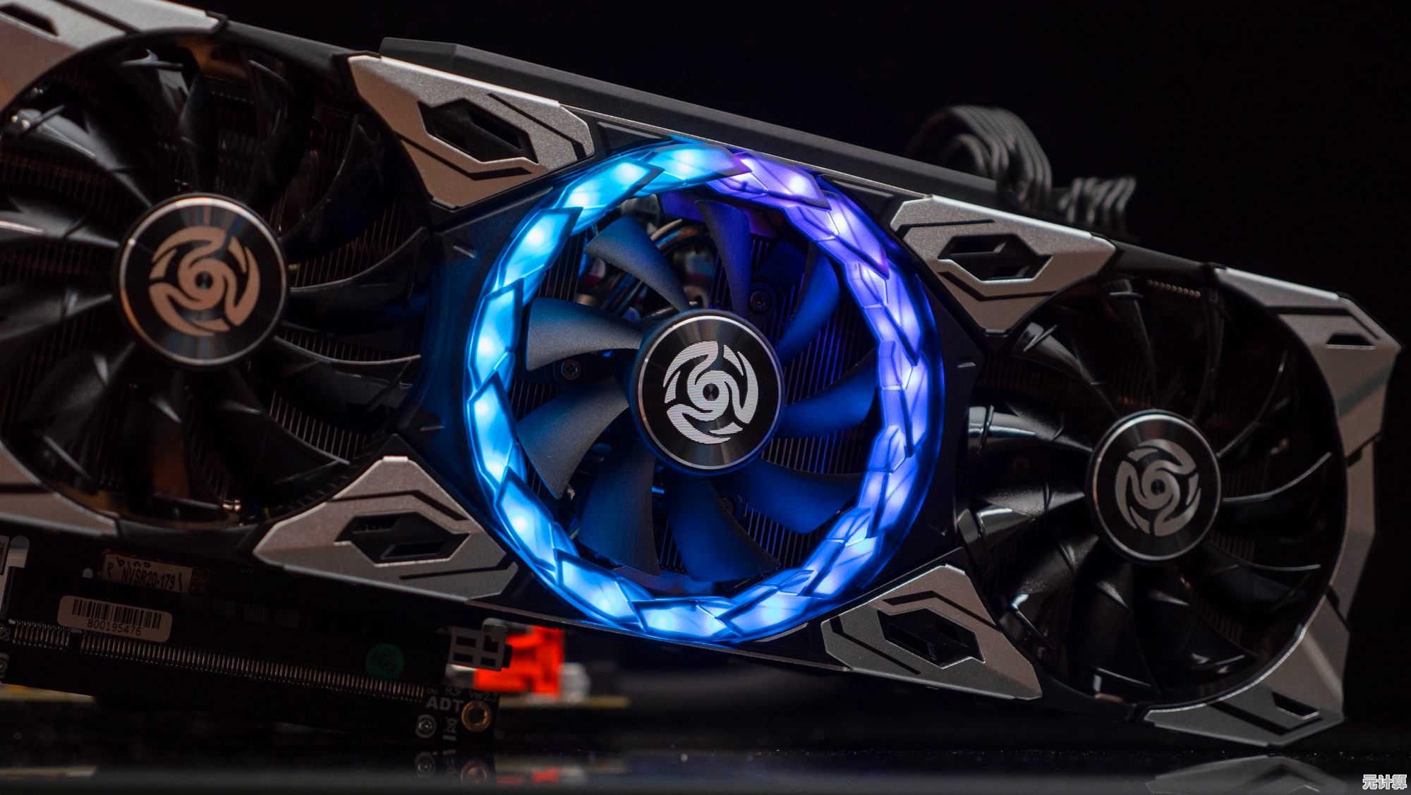 遇到电脑显示器黑屏问题？实用修复步骤与技巧分享