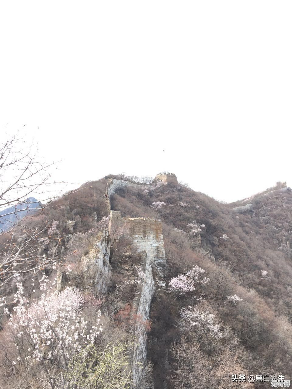 探索未来通信科技:5G芯片手机天梯图引领行业制高点之争 探索未来通信科技:5G芯片手机天梯图引领行业制高点之争