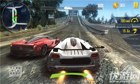 想体验极致飘移的快感？超级漂移》让你化身赛道之王！