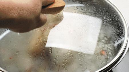 想成为厨艺达人却不知道怎么开始？无烦恼厨房》游戏正版中文带你轻松入门！