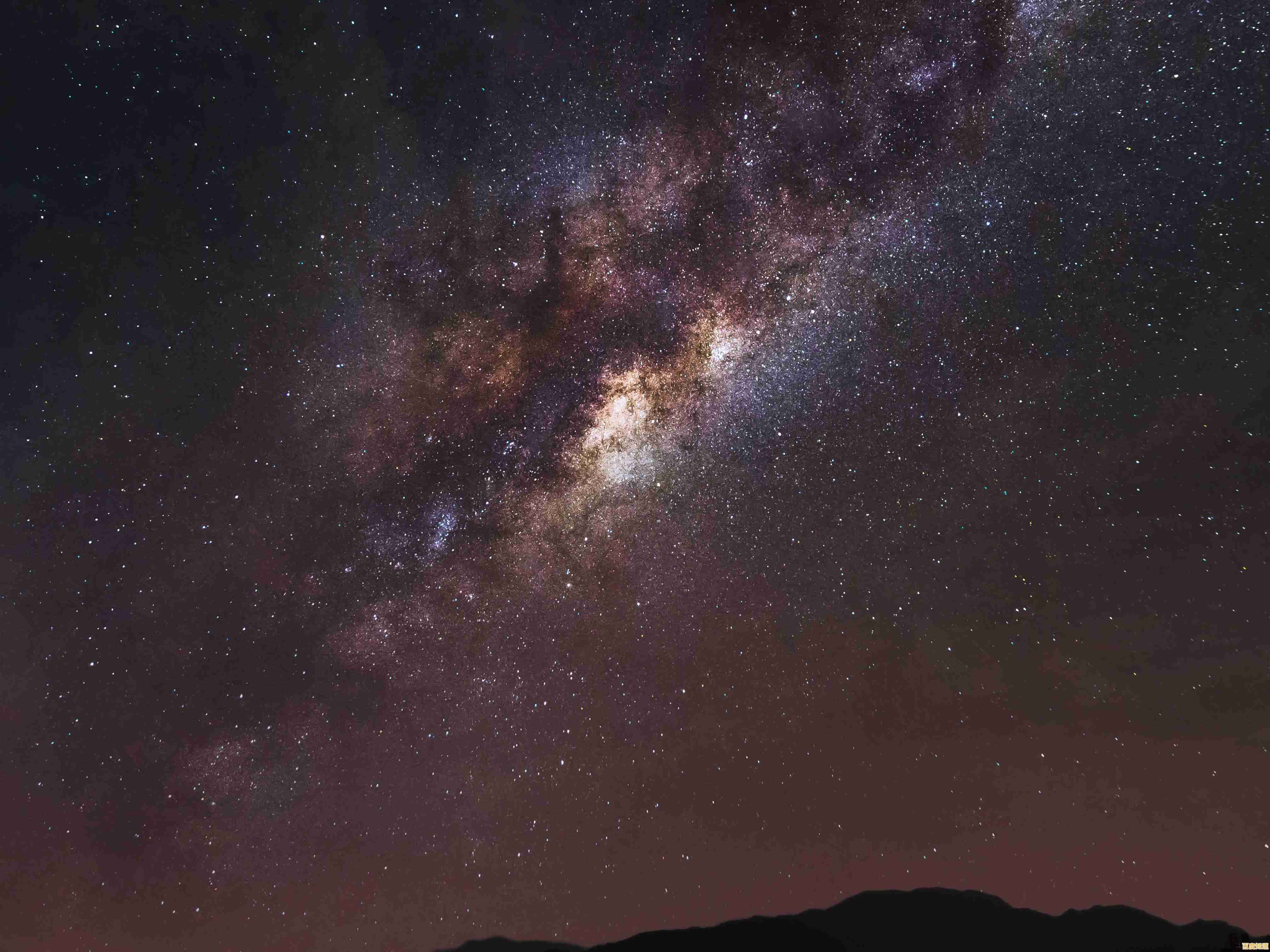 用小米云相册定格珍贵瞬间，轻松存储与回味温馨回忆