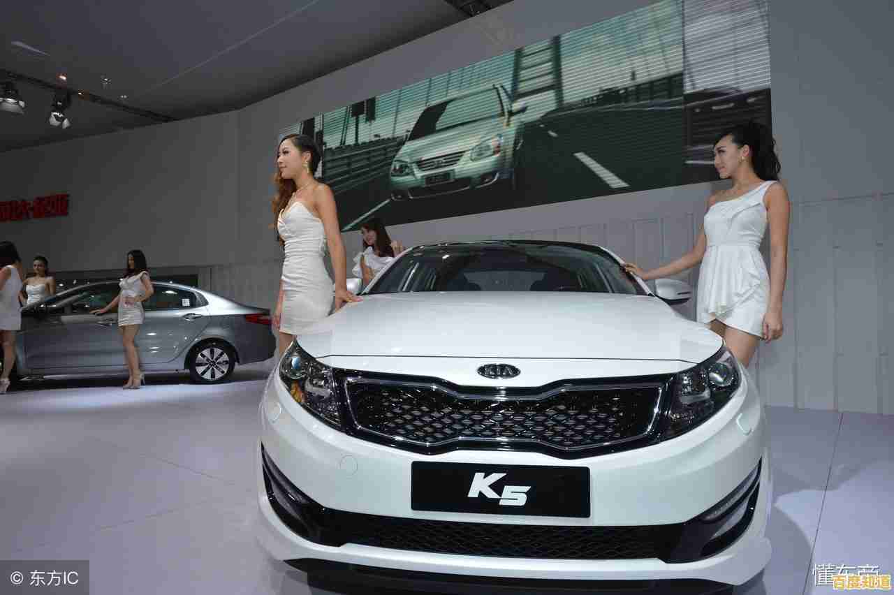 红绿灯、城市场景全还原？汽车驾驶学校》敢不敢来挑战？